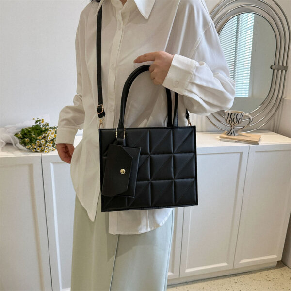 Fashion Plaid Shoulder With Small Wallet Simple Elegant Portable Square Tots Women's Handbag - Image 4